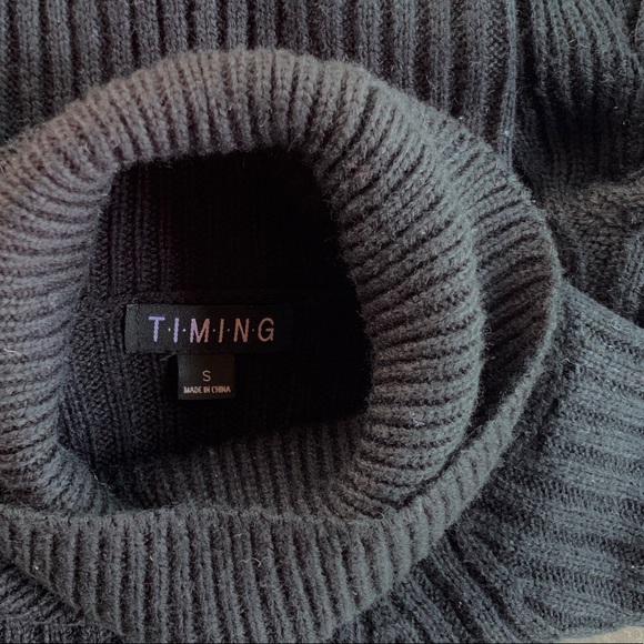 Nasty Gal Lace Up Turtleneck Sweater - Picture 3 of 3